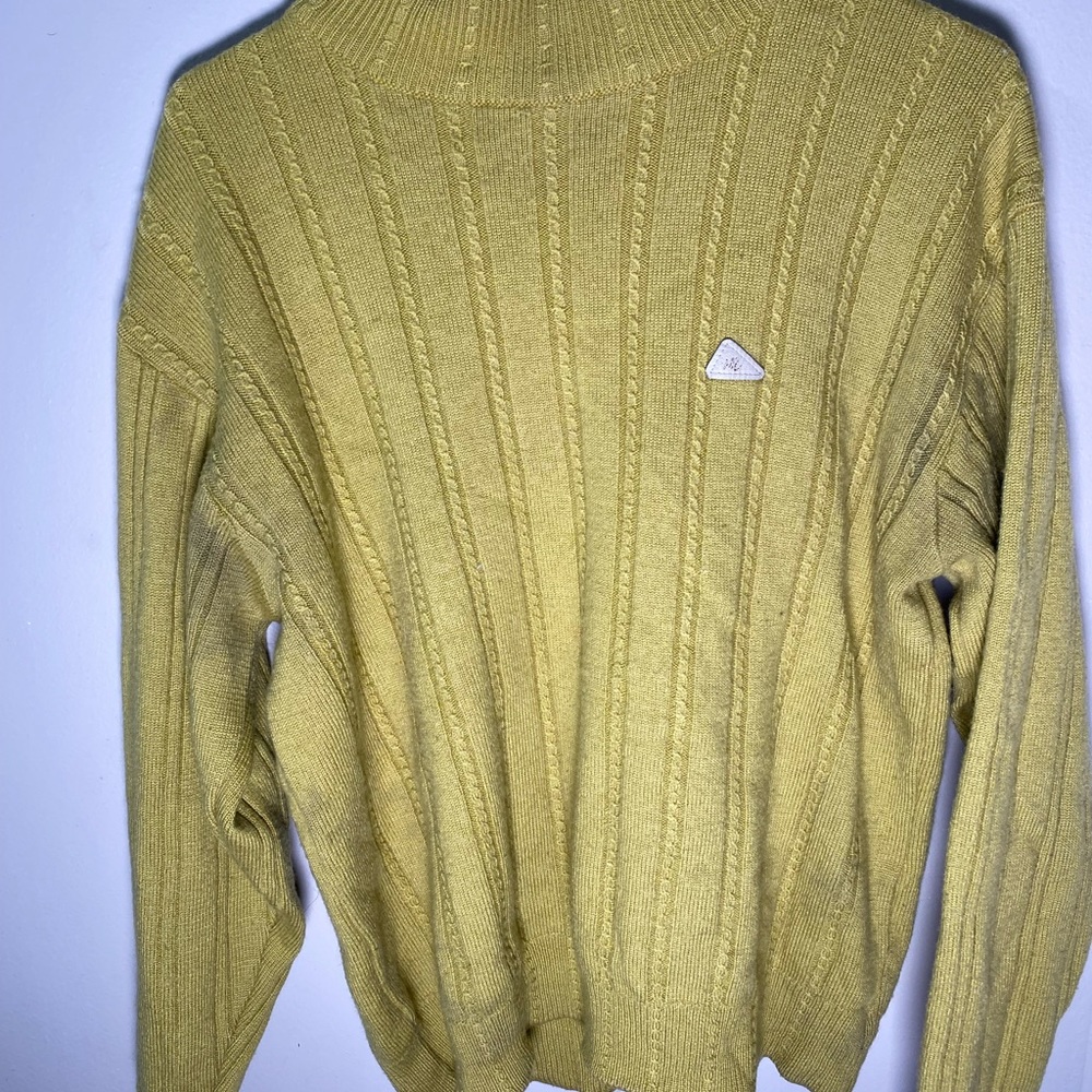 Turtleneck - Picture 4 of 5